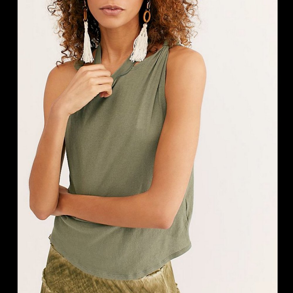 FREE PEOPLE WE THE FREE MOSS GREEN SLEEVELESS TWIST TANK TOP